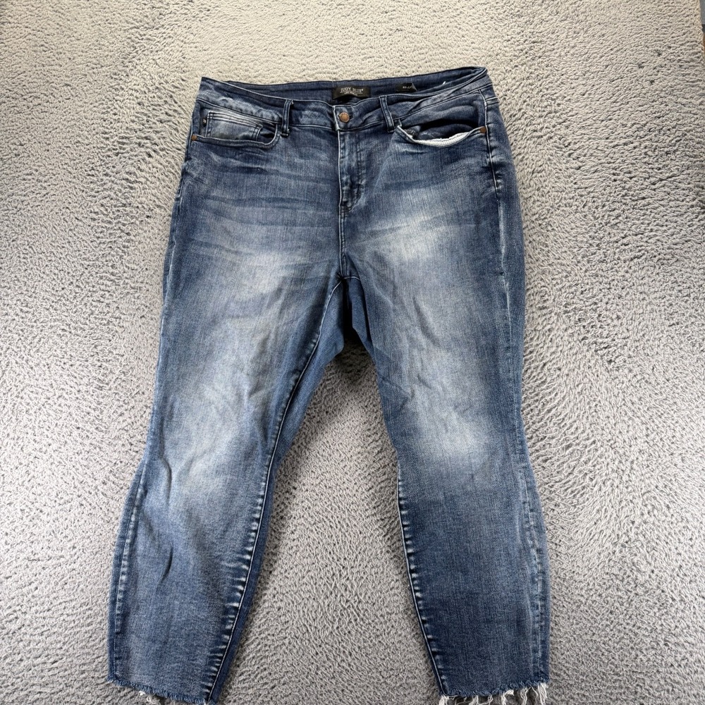Judy Blue Jeans Womens 20W Blue Cotton Denim Skinny Leg Faded Stretch Distressed